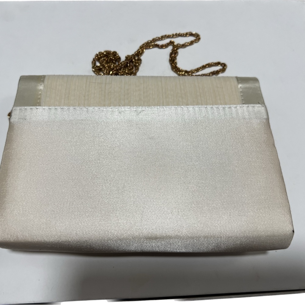 Carla Marchi cereal satin clutch with long gold chain (PB1) - Picture 4 of 7
